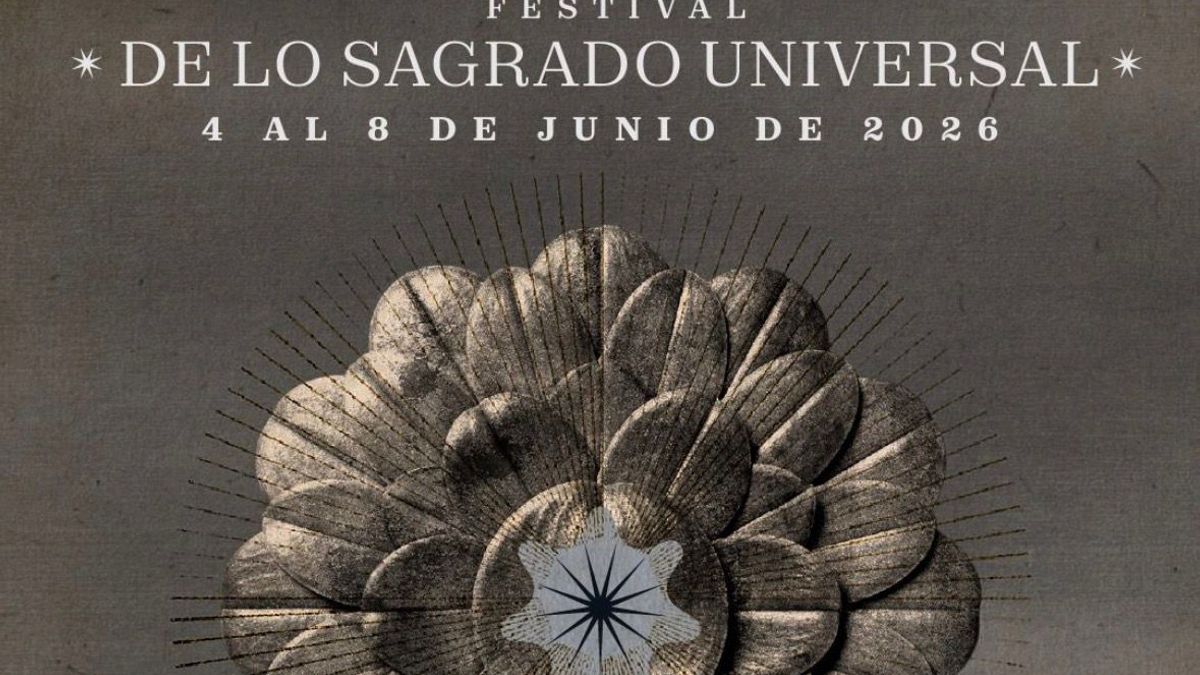 Primera edición de “De lo Sagrado Universal”