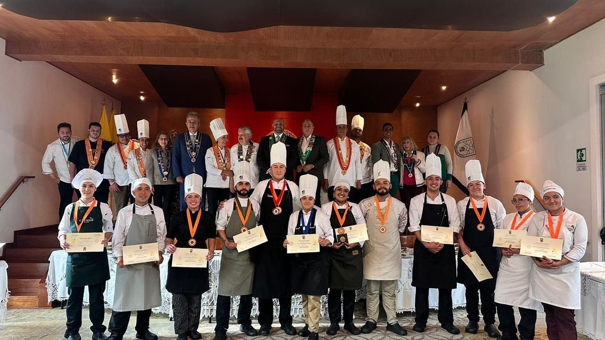 Jóvenes chefs buscan representar a Colombia en competencia internacional de gastronomía.
