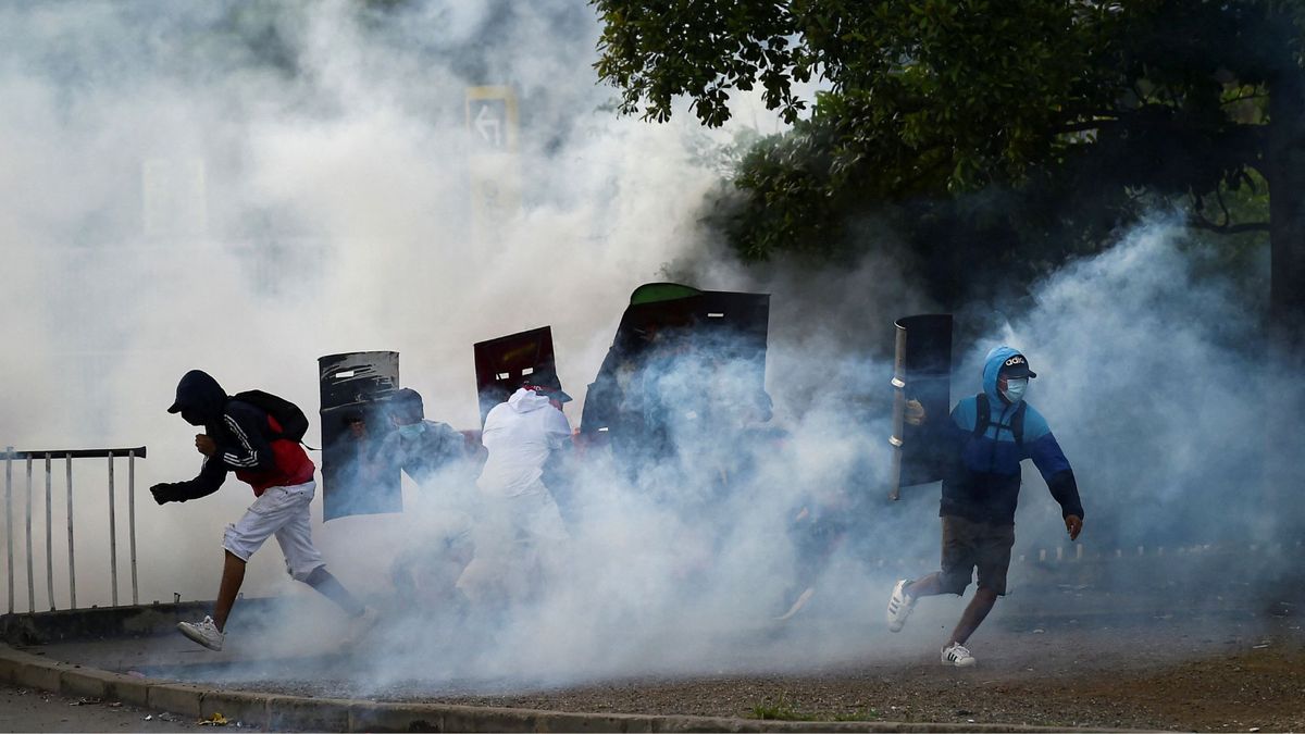 Protestas de encapuchados, en Cali.