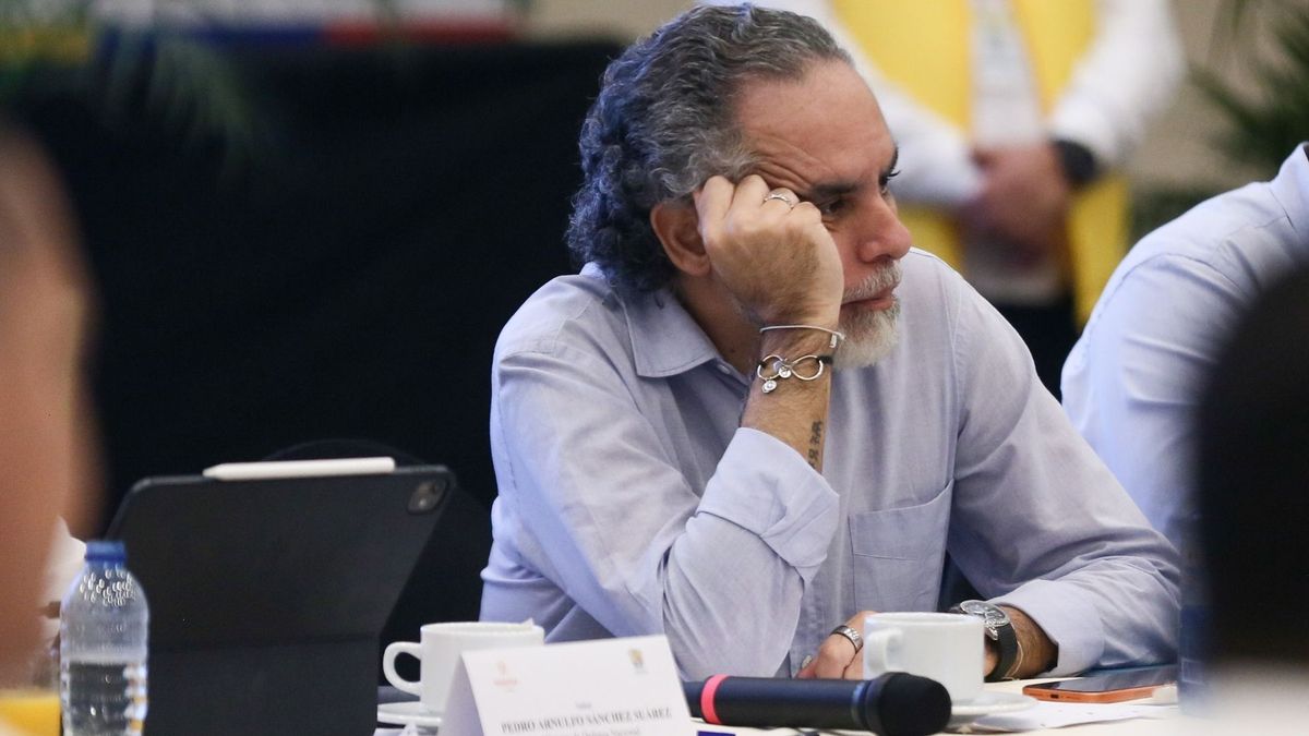 La Corte Suprema de Justicia le negó una tutela al ministro del Interior, Armando Benedetti, con la que buscaba tumbar un embargo a un lujoso apartamento en Rosales, un sector exclusivo del norte de Bogotá.