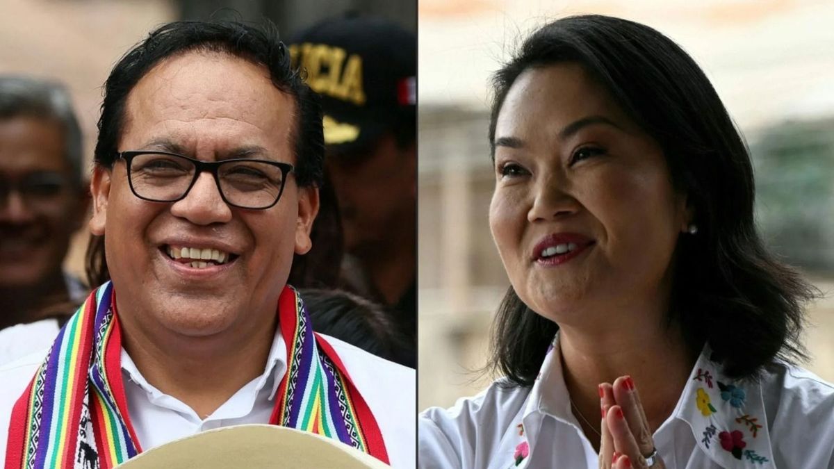 Dos proyecciones publicadas en la noche del domingo vaticinan que la diferencia entre ambos candidatos se reducirá a niveles mínimos a medida que avance el escrutinio.