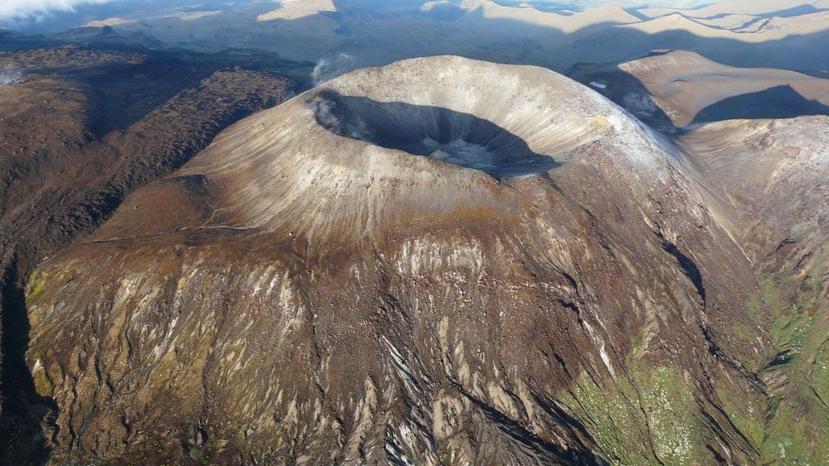 Cráter del Volcán Puracé