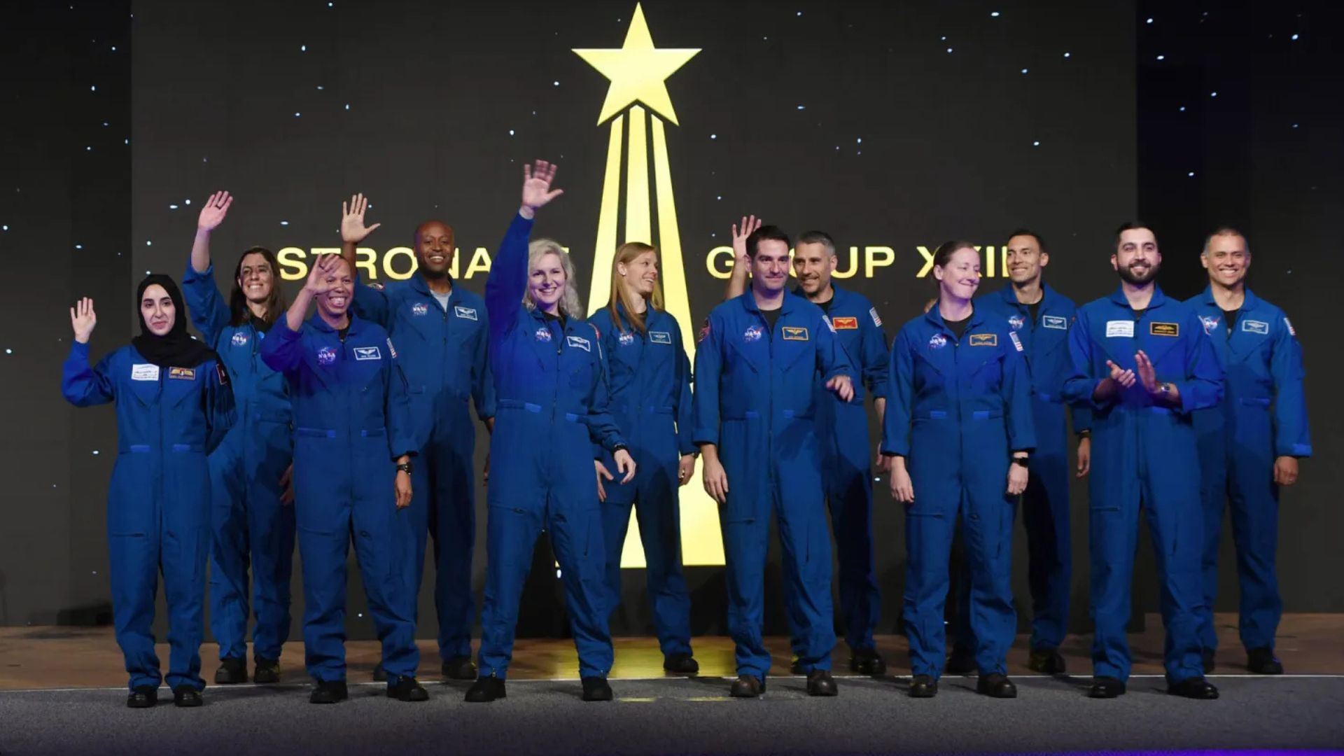 La agencia espacial necesita experiencia para la misión.
