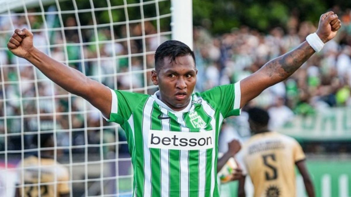 El atacante disparó en varias ocasiones y no anotó.