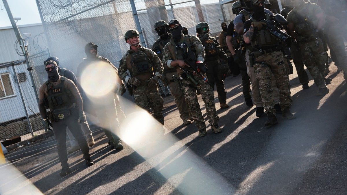 Agentes Servicio Inmigración y Aduanas (ICE)