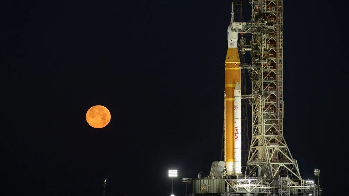 La NASA presentó a los cuatro astronautas de Artemis III, misión prevista para 2027 que probará sistemas clave rumbo a la Luna.