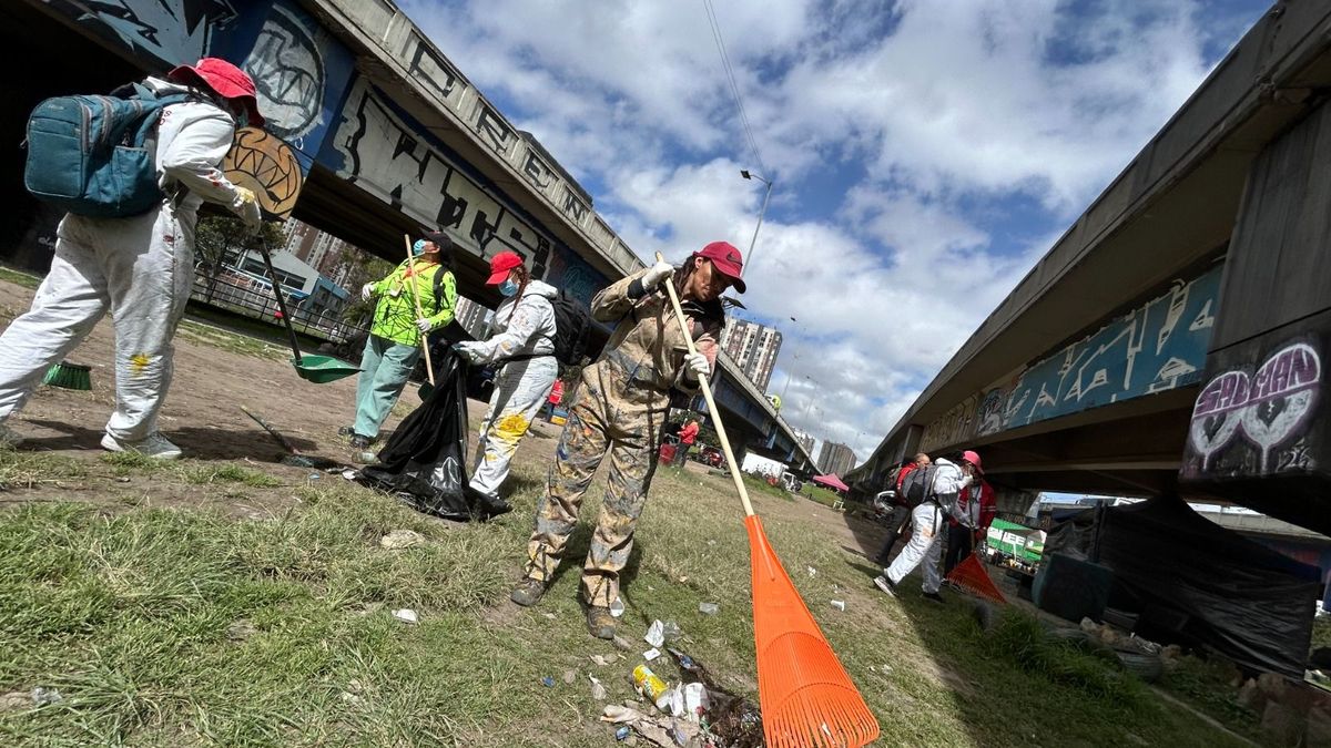 Distrito denunciará ante la Fiscalía actos vandálicos tras intervención en glorieta de la Autopista Sur