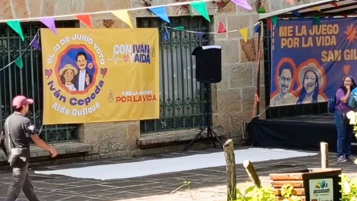 Alcaldía de San Gil responde a denuncias por publicidad política en su fachada.