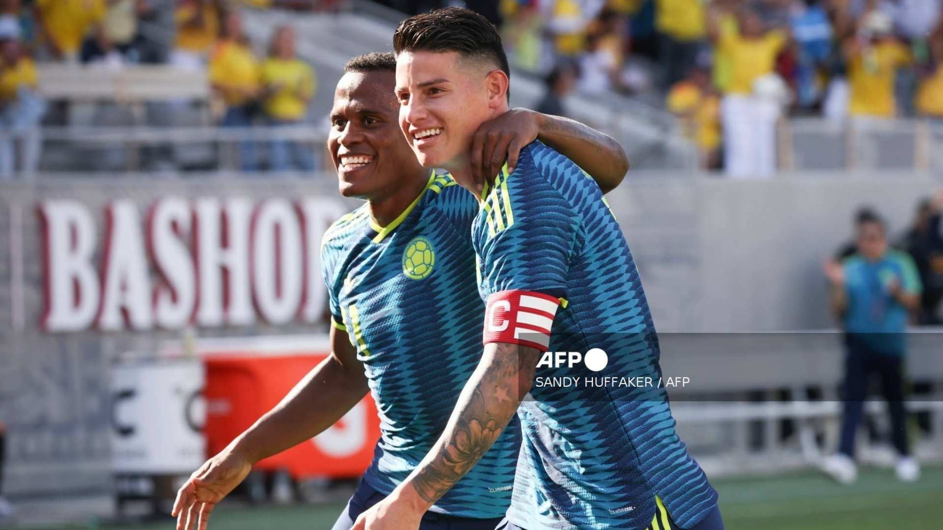El jugador de la Selección Colombia agradeció el respaldo de su tierra natal con una invitación para vivir juntos el estreno mundialista.