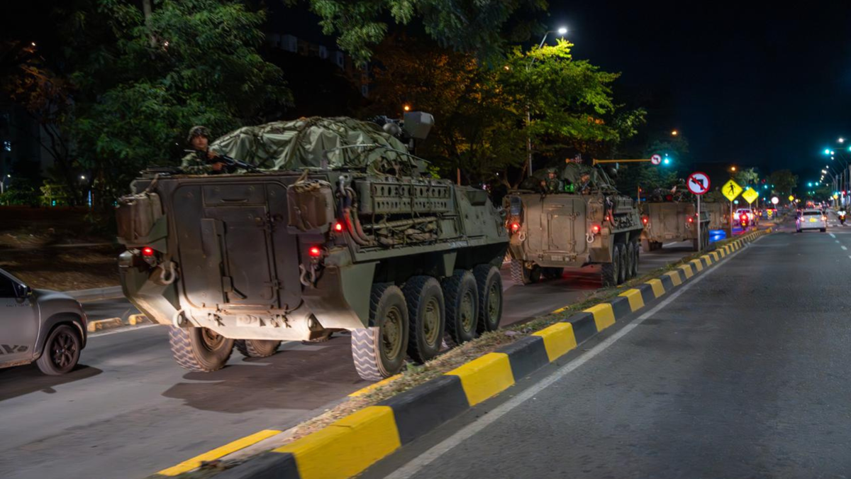 Vehículos blindados de combate Lav III van a custodiar las entradas y salidas de Cali durante los comicios presidenciales.