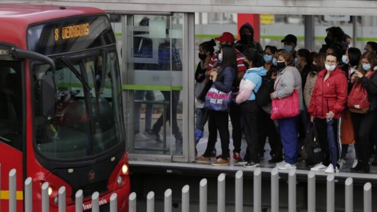 La estación Calle 26 - Atrio operará con 16 rutas que conectarán distintas troncales de TransMilenio en Bogotá.