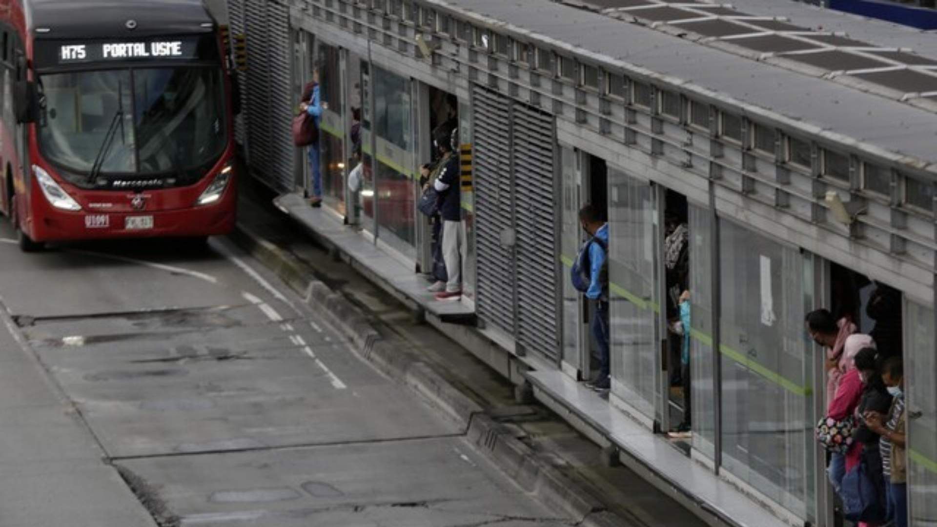 Los usuarios encontrarán nuevos servicios distribuidos en dos vagones dentro de la estación Calle 26 - Atrio.