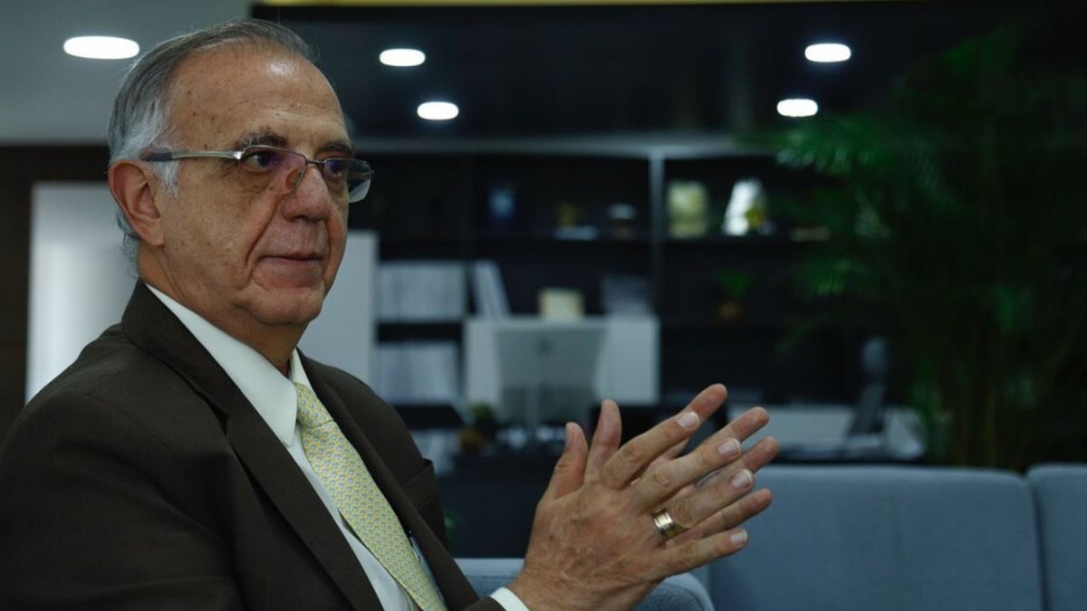 Iván Velásquez Gómez, exministro de Defensa.