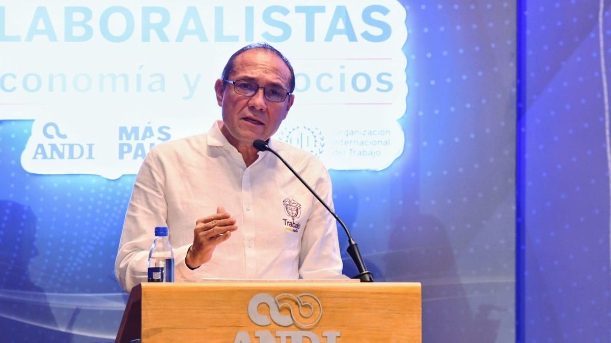 Gobierno Petro y equipo de De la Espriella suspenden mesas de empalme presidencial