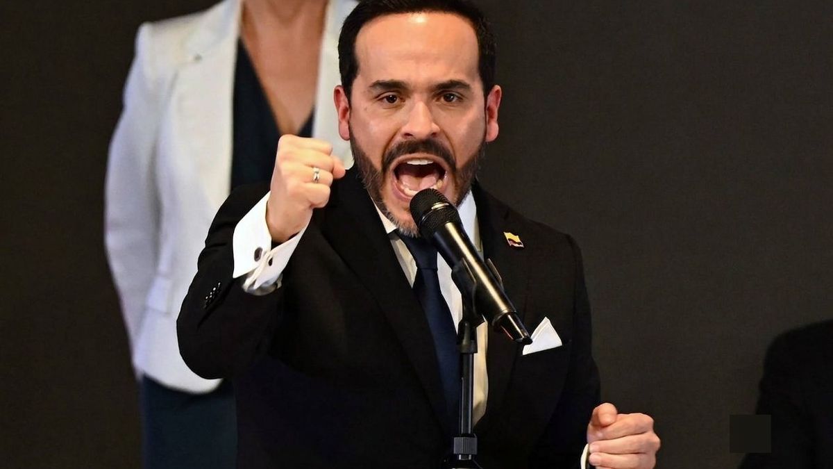 El nuevo presidente evalúa nombres para su mandato.