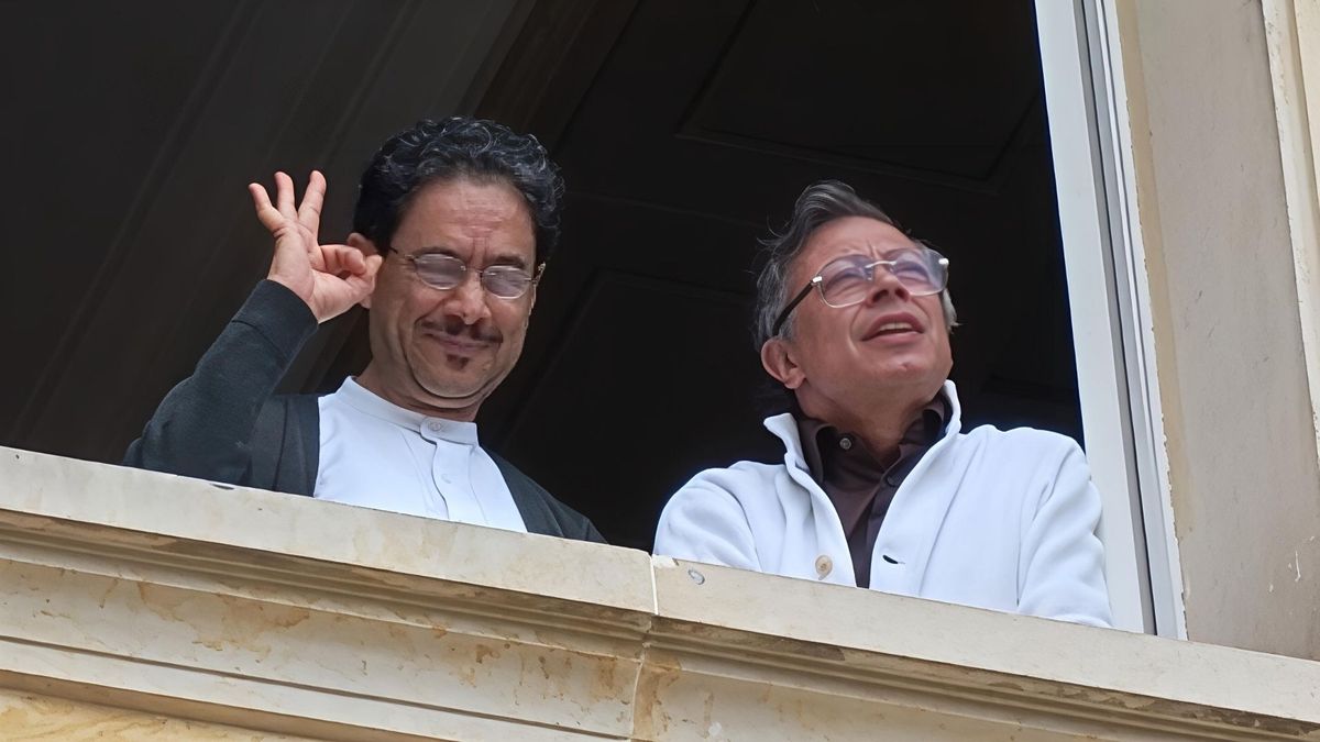 El presidente Gustavo Petro se reunió con el excandidto presidencial Iván Cepeda, cinco días después de la victoria de Abelardo de la Espriella en las elecciones.