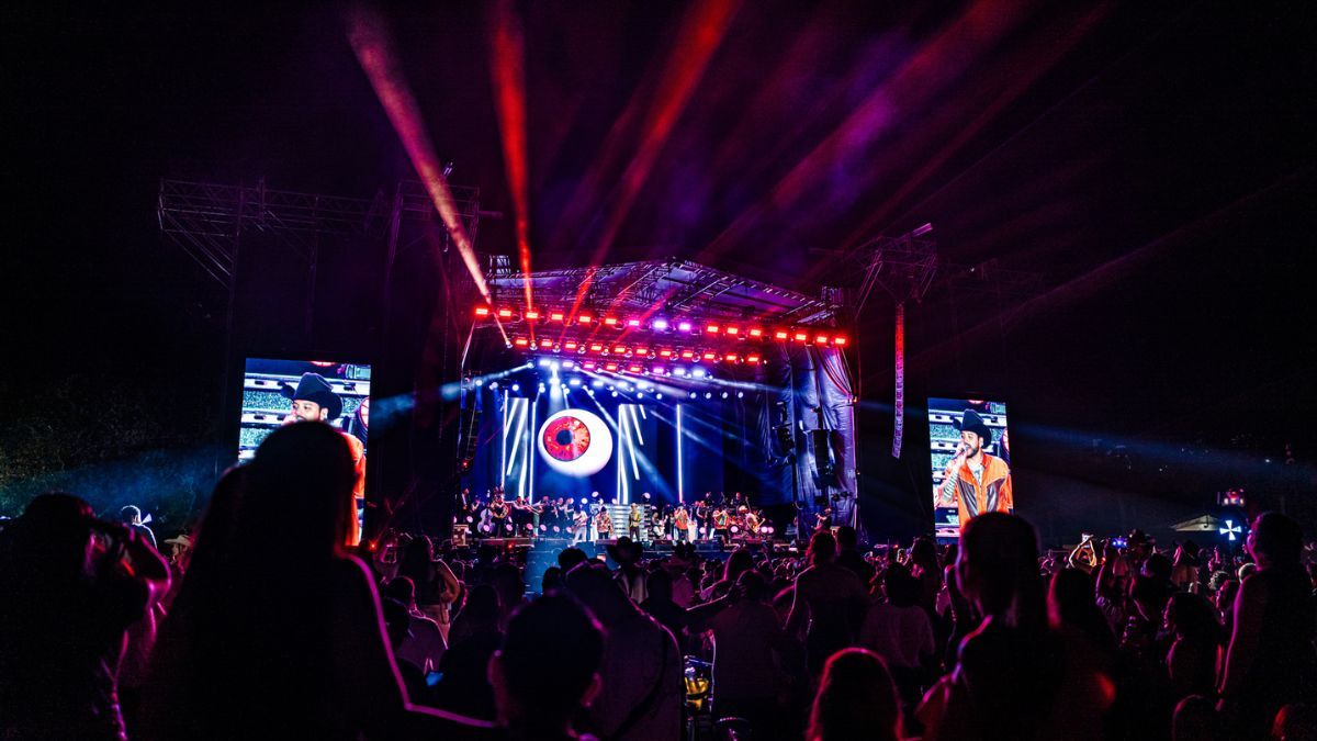 Grupo Firme en su concierto de 