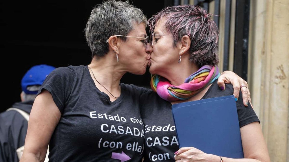 Miles de personas participaron este 28 de junio en las marchas del Pride 2026 realizadas en Bogotá, Ciudad de México, Budapest, Nueva York y otras ciudades del mundo.