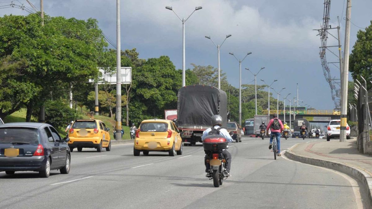 El pico y placa en Medellín tendrá una nueva programación durante la primera semana de julio de 2026 para carros, motos y taxis.