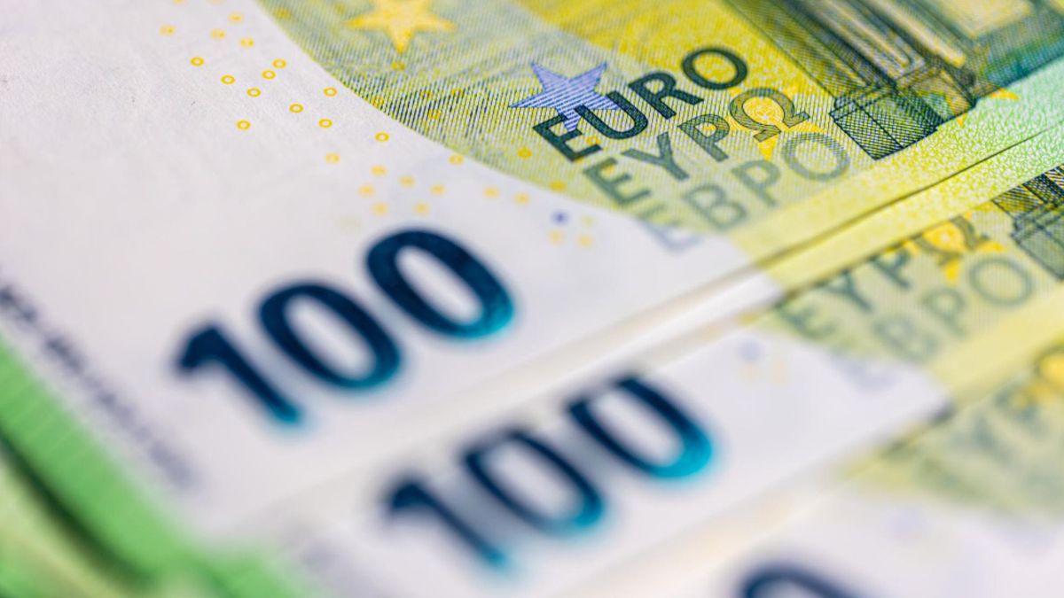 En la última semana, el euro tuvo un aumento de 3,94 %, una señal de que la divisa ha ganado terreno recientemente.