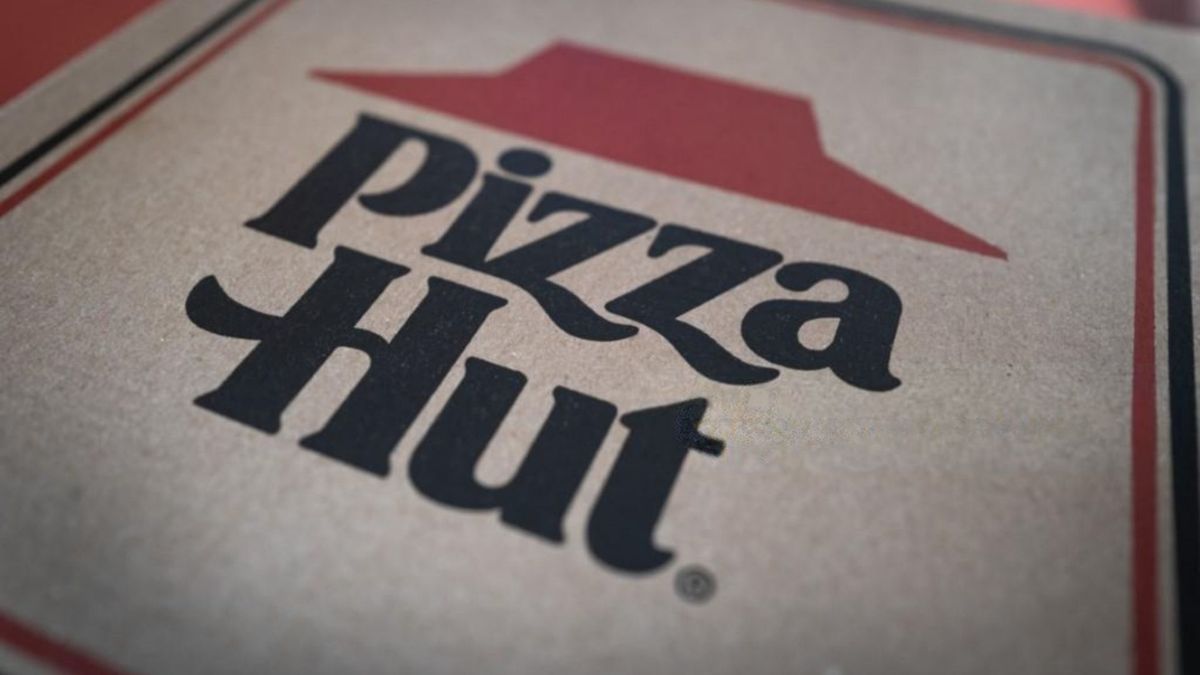 Pizza Hut cambiará de propietario tras la decisión de Yum Brands de reorganizar su portafolio de restaurantes.