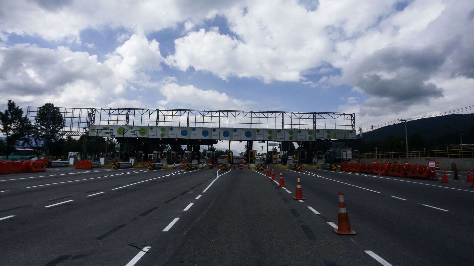 Con el incremento que comenzó a regir este 1 de julio, los conductores de vehículos particulares (categoría I) pasaron de pagar $15.200 a $16.100 por cada paso.