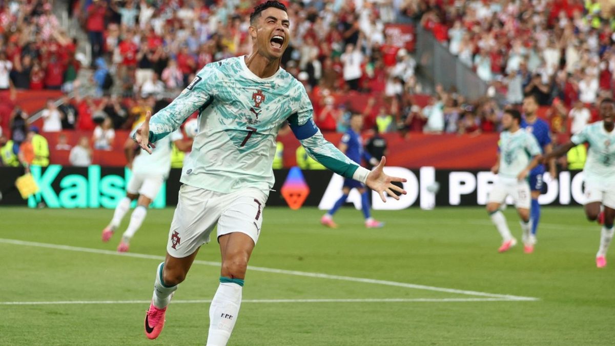 Portugal calsificó luego de remontarle a Croacia.