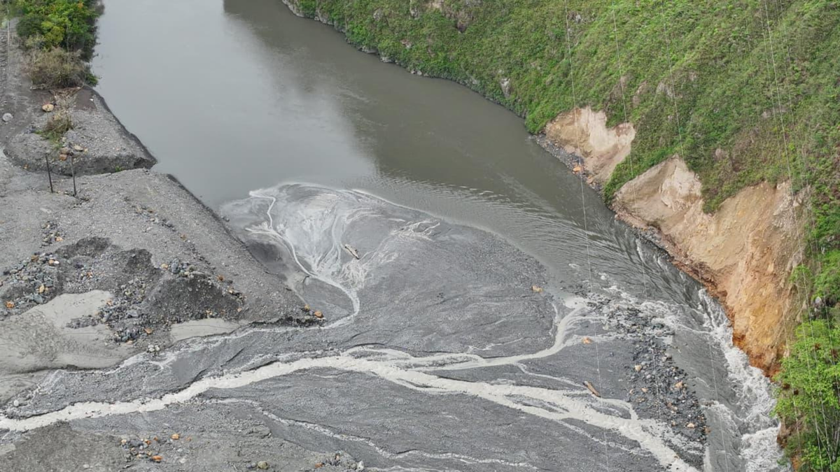 Quebrada Estaquecá vía al Llano