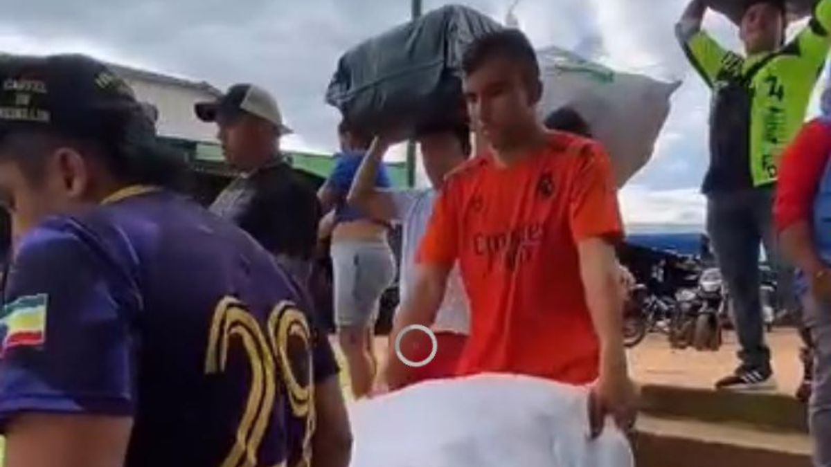 Entrega ayudas Mapiripán Meta