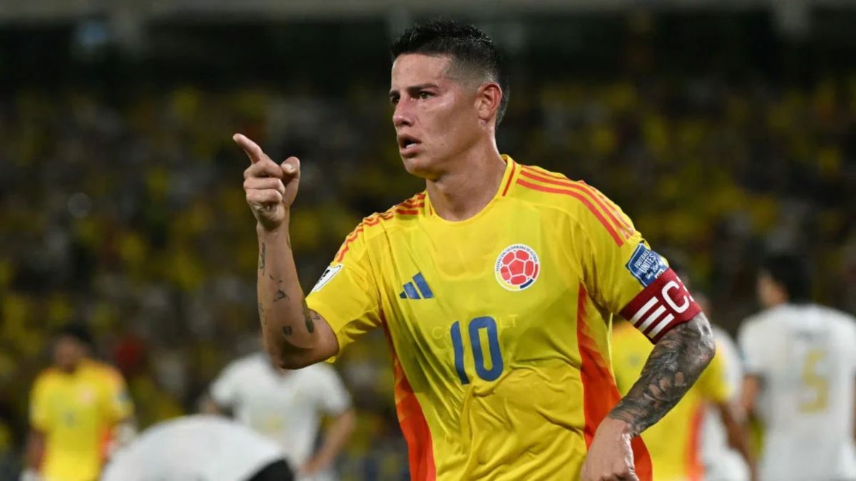 James Rodríguez con la 10.