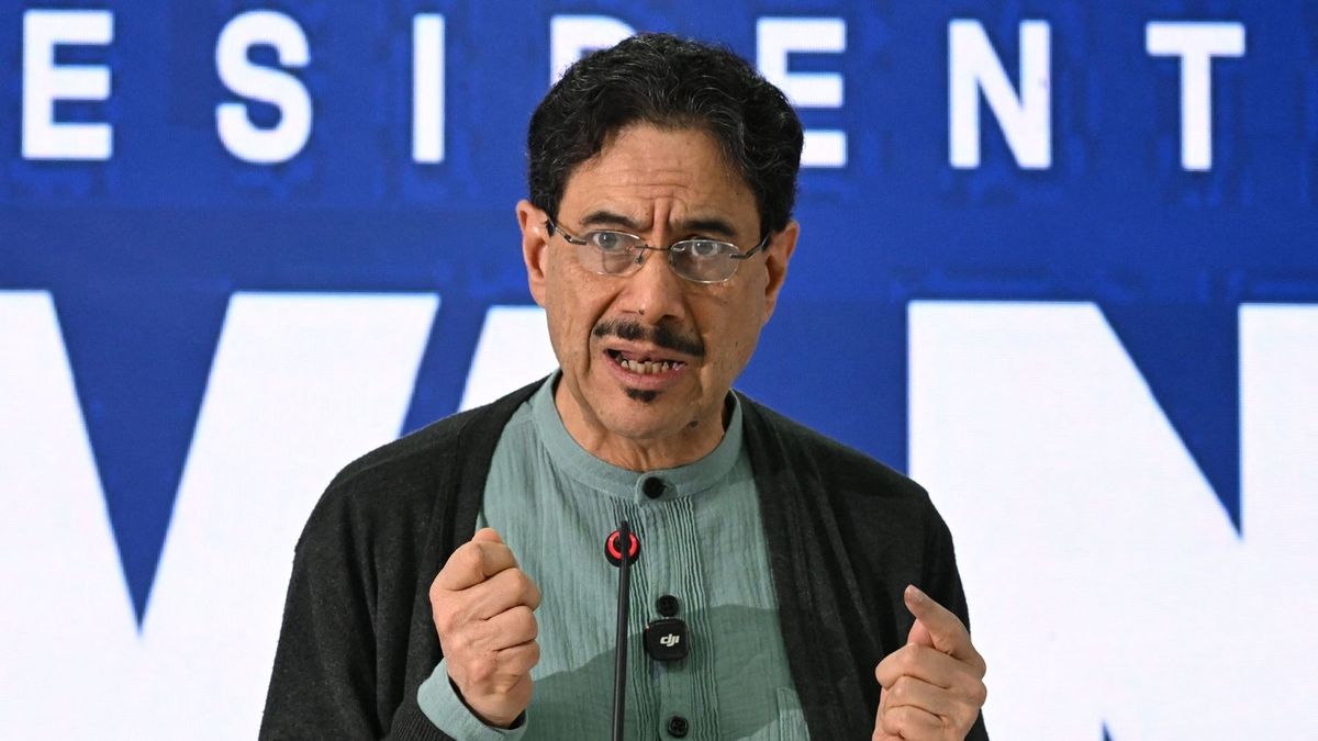 El excandidato presidencial Iván Cepeda aseguró que su contrincante, Abelardo de la Espriella, presidente electo, está construyendo un "gobierno paramilitar".
