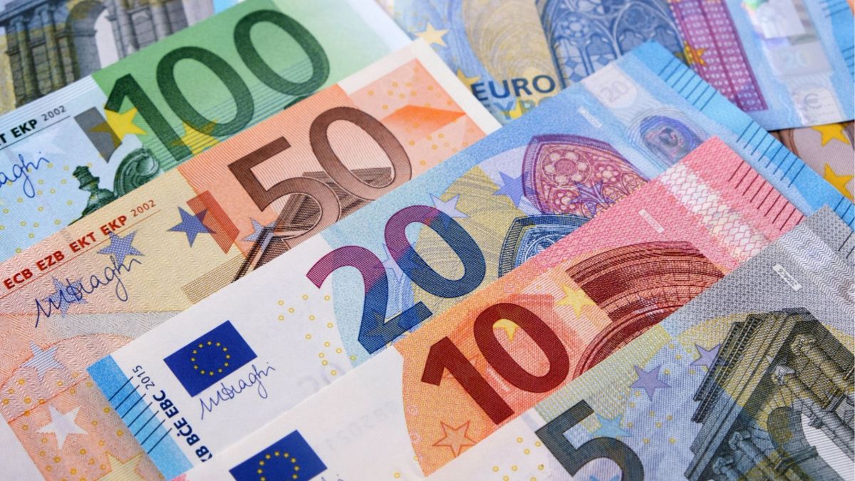 Además del precio, otro indicador que ayuda a entender el comportamiento de la moneda es la volatilidad.