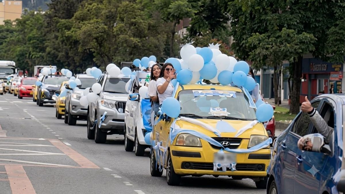 Caravana de taxistas en Bogotá