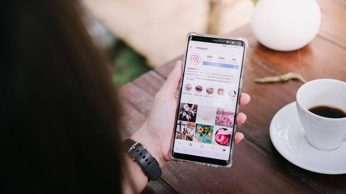 Muse Image incorpora nuevas funciones de inteligencia artificial en Meta AI, Instagram y WhatsApp, con opciones para administrar la reutilización de contenido.