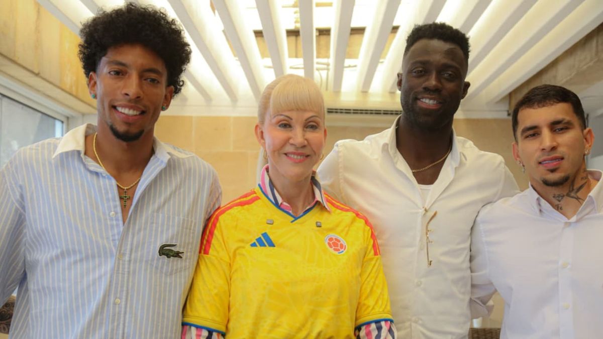 Condecoran a varios jugadores de la Selección Colombia