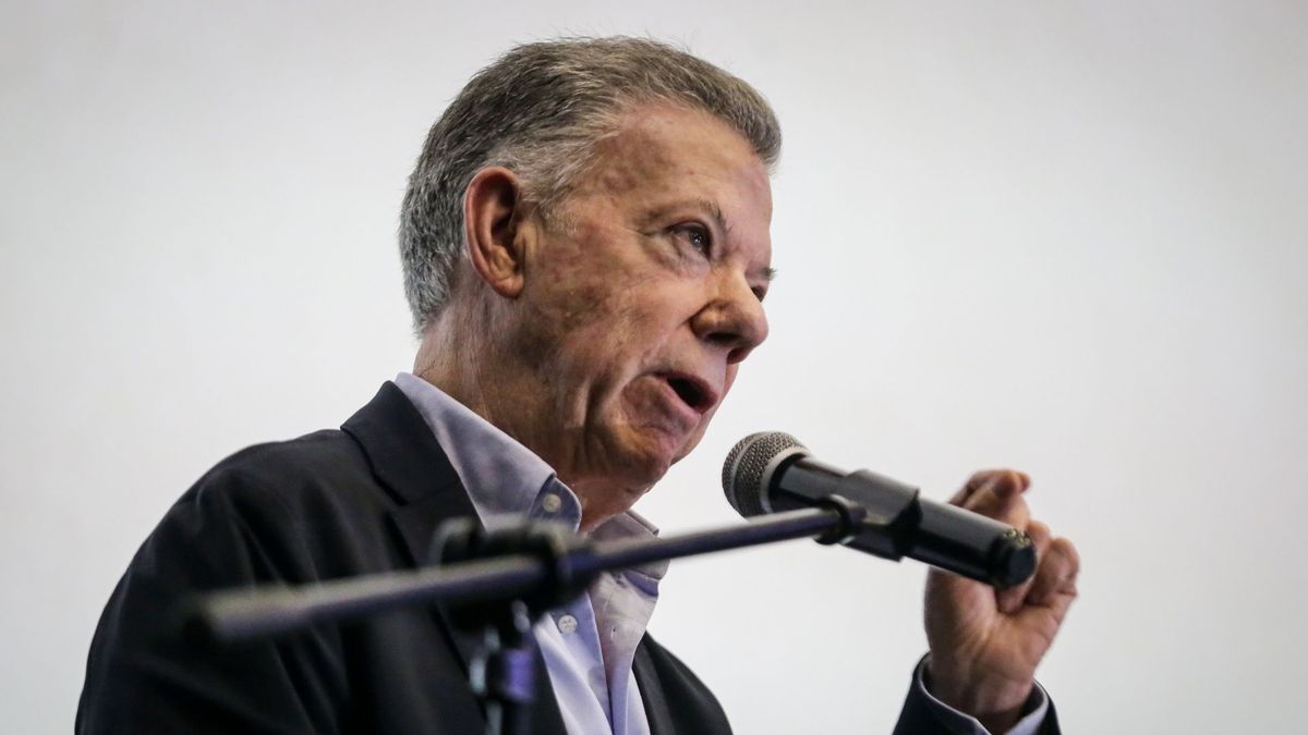 El expresidente Juan Manuel Santos le pidió al gobierno entrante, de Abelardo de la Espriella, que “retome” la implementación del Acuerdo de Paz.
