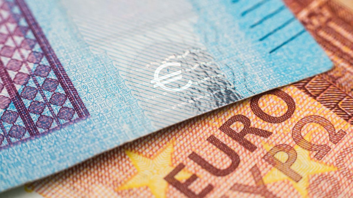 El comportamiento del euro no solo muestra una reducción durante el día.