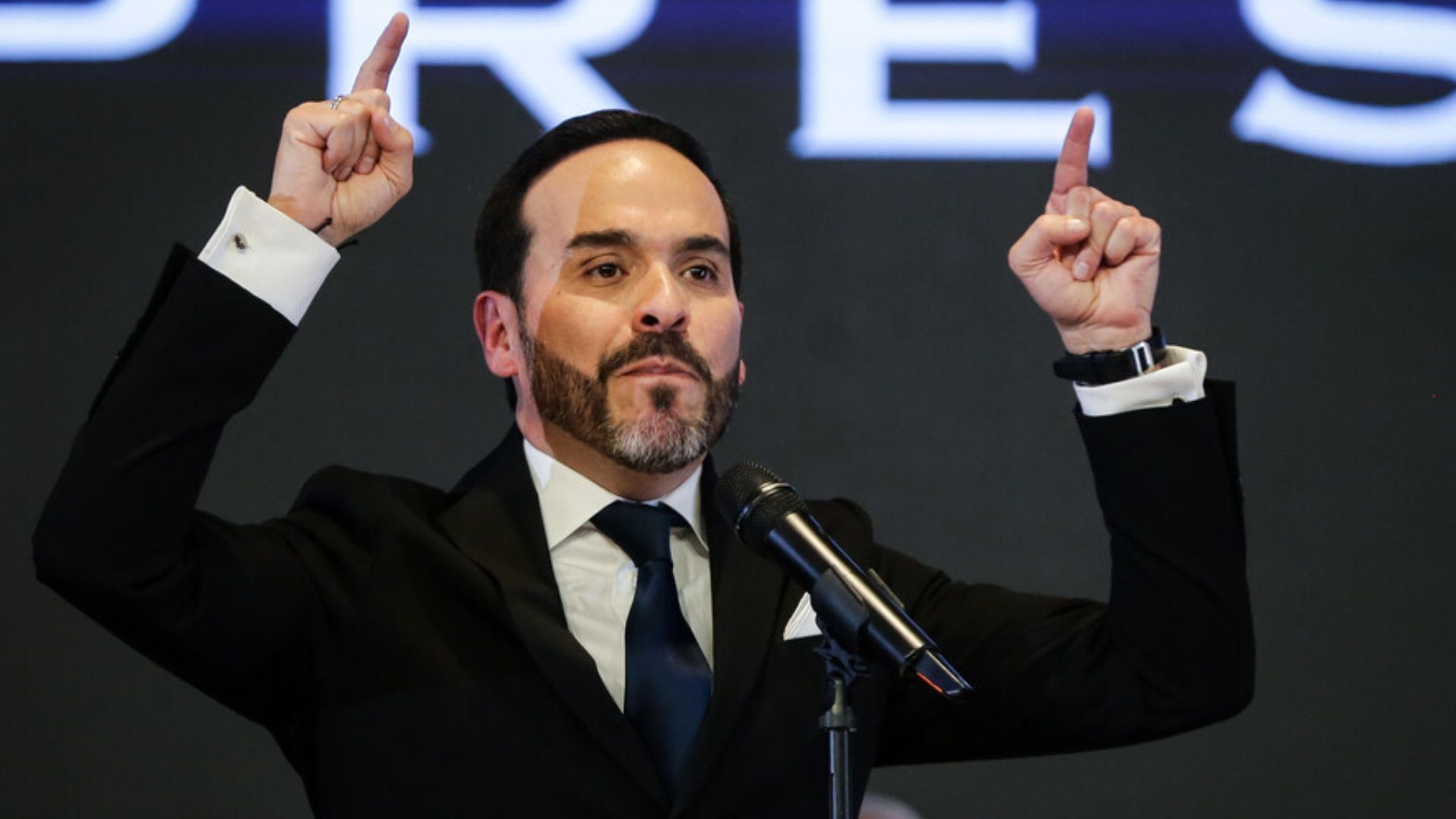 El mandatario electo espera la respuesta del Congreso con respecto a su deseo de posesión.