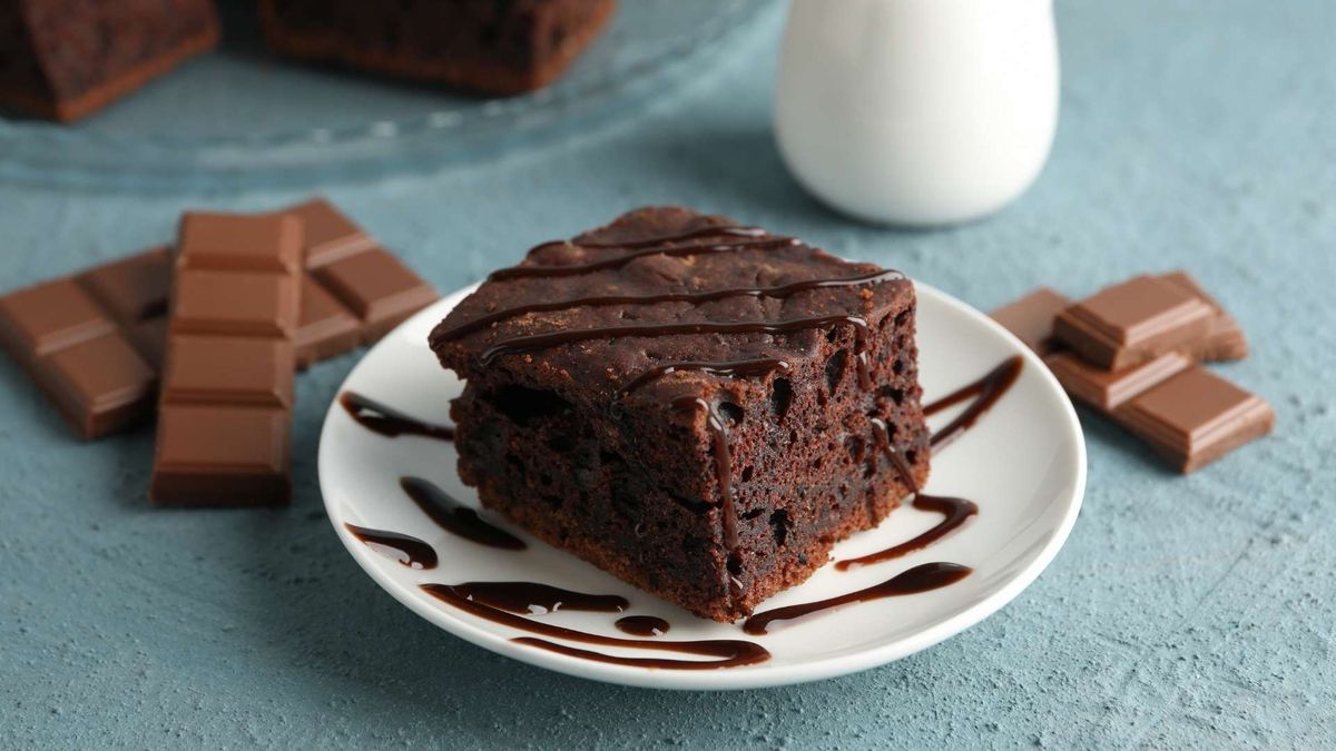 El brownie sin harinas es una alternativa para quienes buscan preparar este postre con una versión distinta a la tradicional.