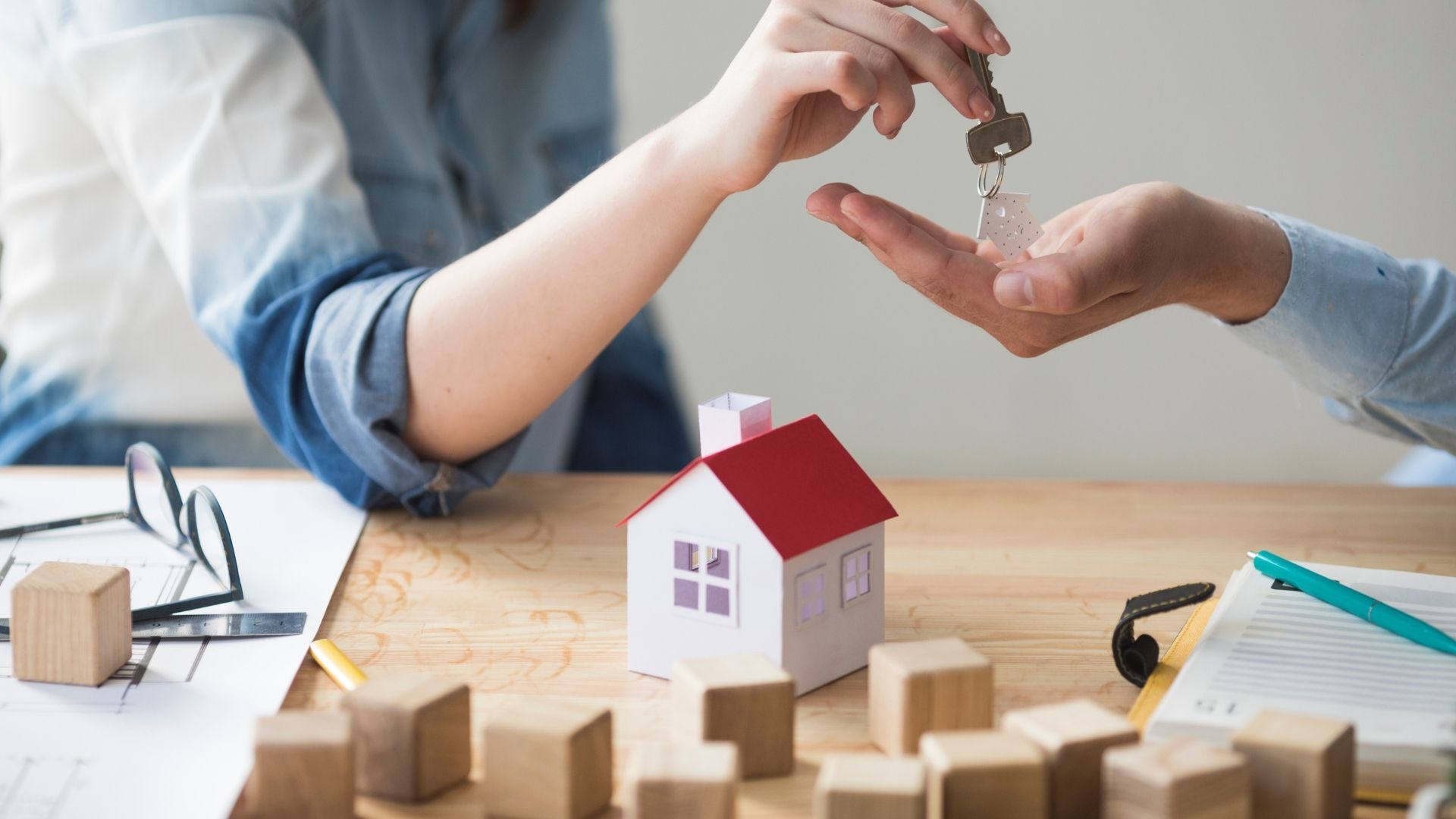 El Crédito Digital FNA incluye simulación, preaprobación, carga de documentos y firma electrónica para solicitar un crédito de vivienda.