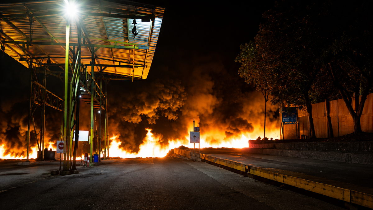 Maquinaria incinerada en zona rural de Cúcuta