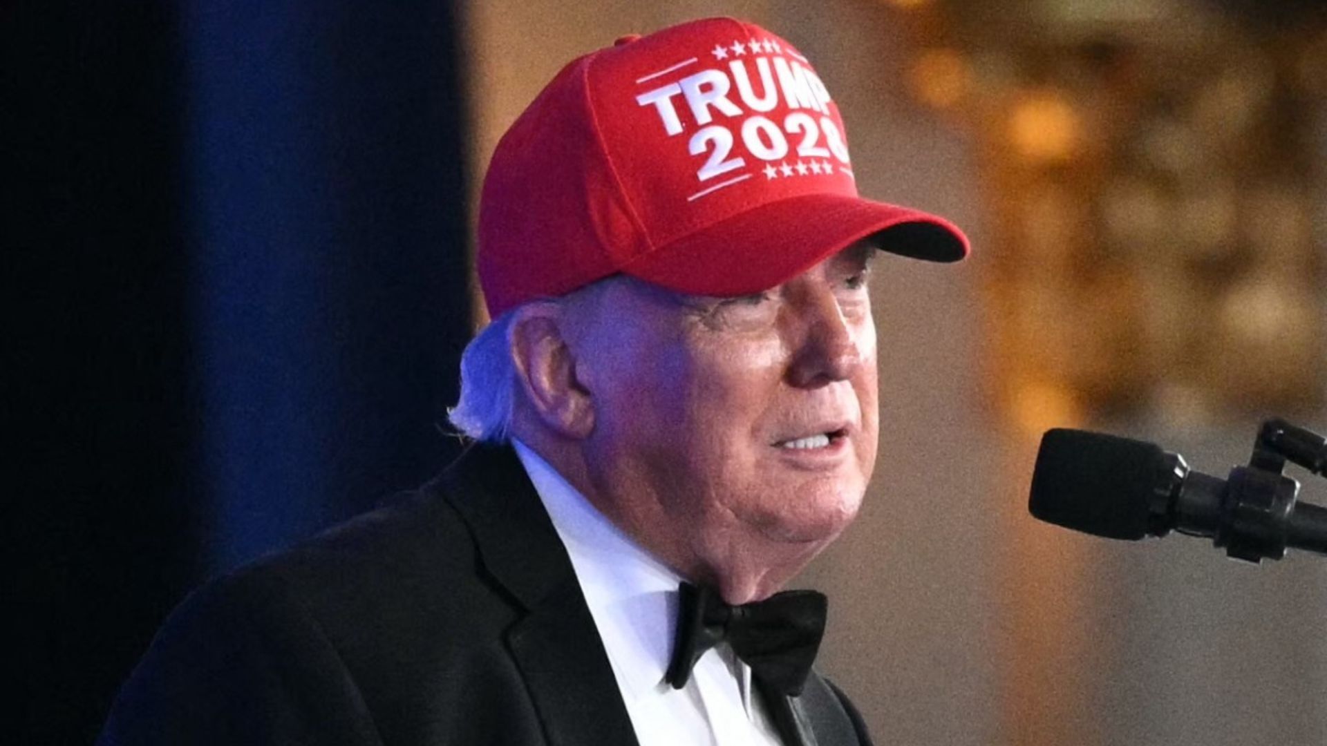 En marzo de 2025, durante una entrevista con NBC News, Trump aseguró que existían “métodos” para ejercer un tercer mandato presidencial, pese a lo que limita la ley estadounidense. 