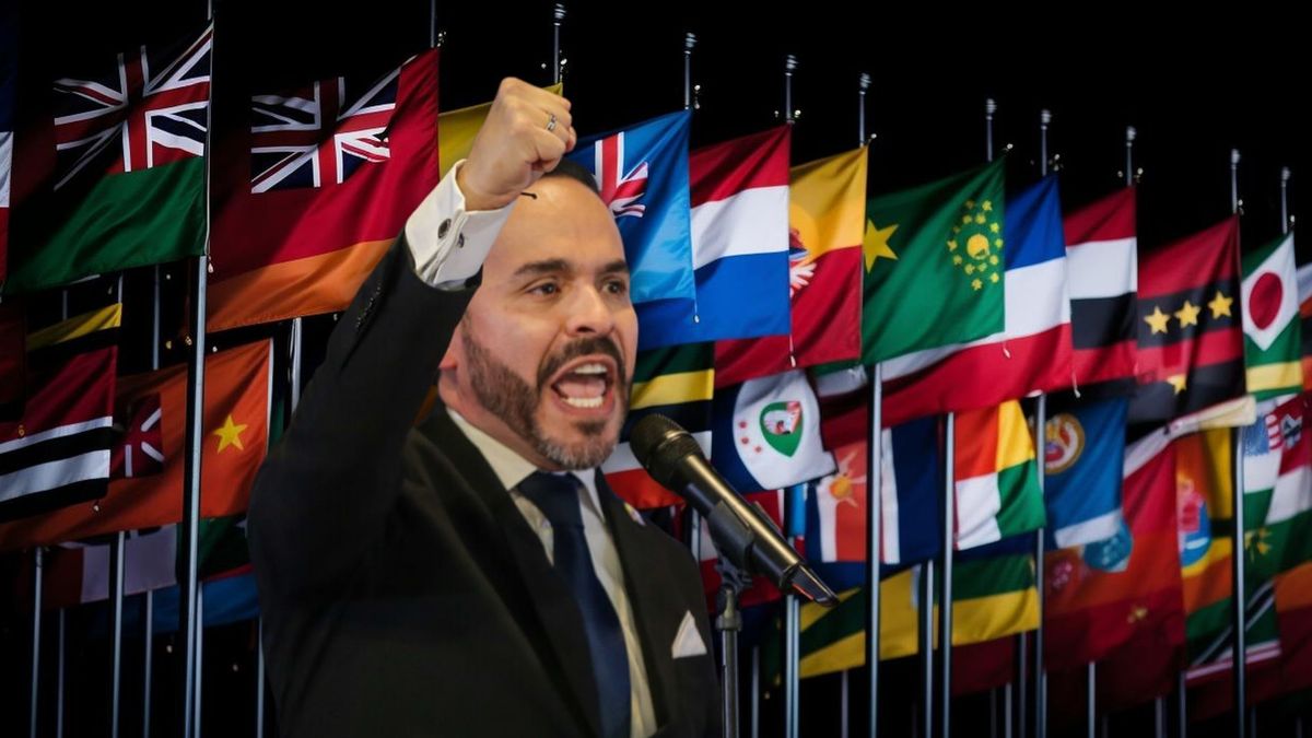 El mandatario electo indicó que una vez posesionado, ordenará el cierre de embajadas.