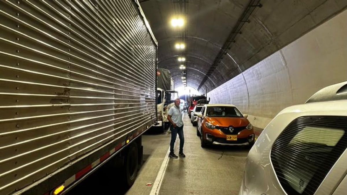 Vehículos represados por emergencia en Cajamarca