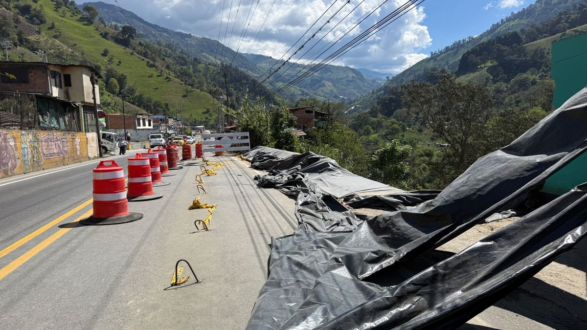 30 días duraría contingencia en La Línea por derrumbe