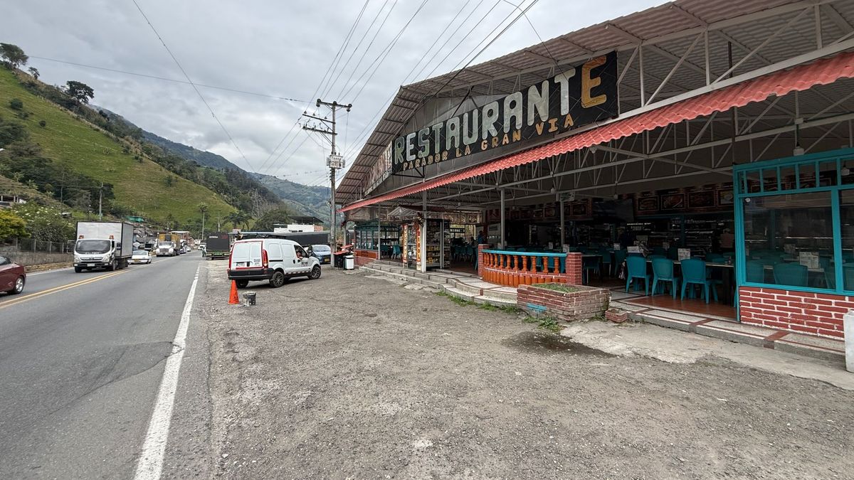 Comercio de Cajamarca reporta afectaciones por emergencia debido a la pérdida de un talud