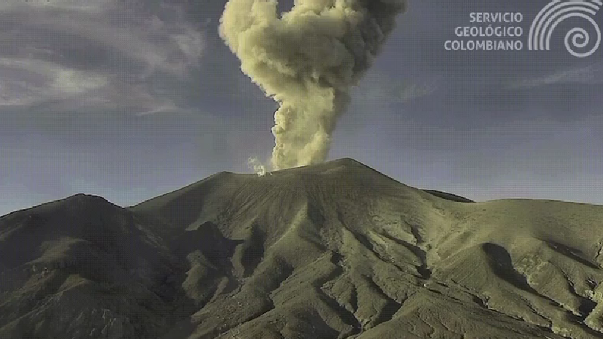 Se activó la sala de crisis nacional por alerta en el volcán Puracé