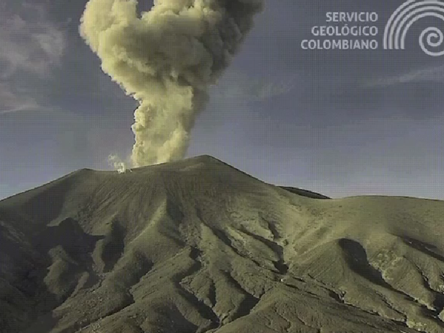 UNGRD activa sala de crisis por aumento a alerta naranja del volcán Puracé