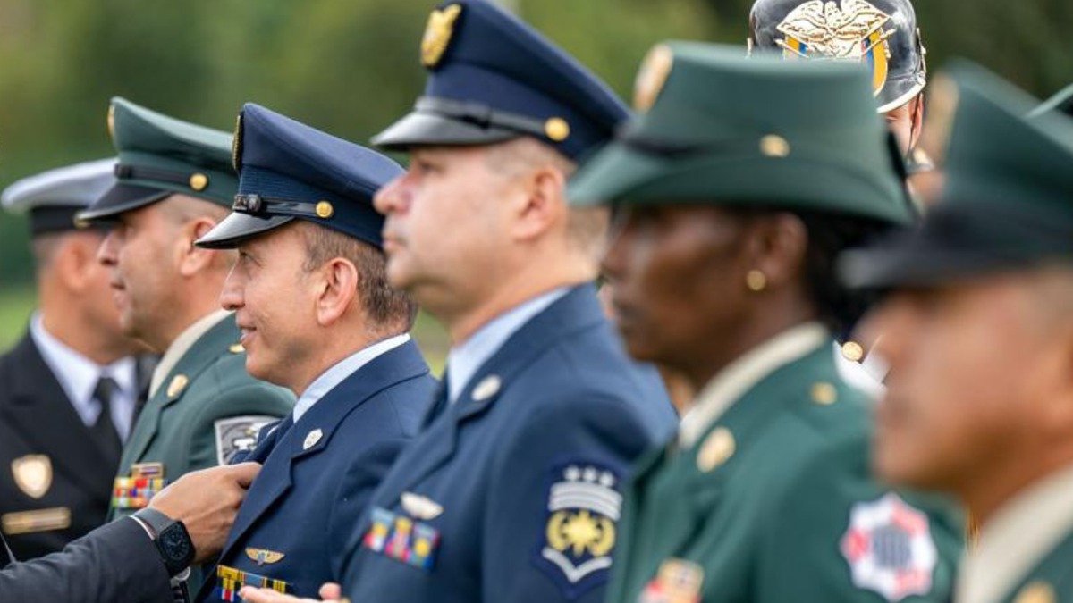 Ceremonia de ascenso de las Fuerzas Militares.