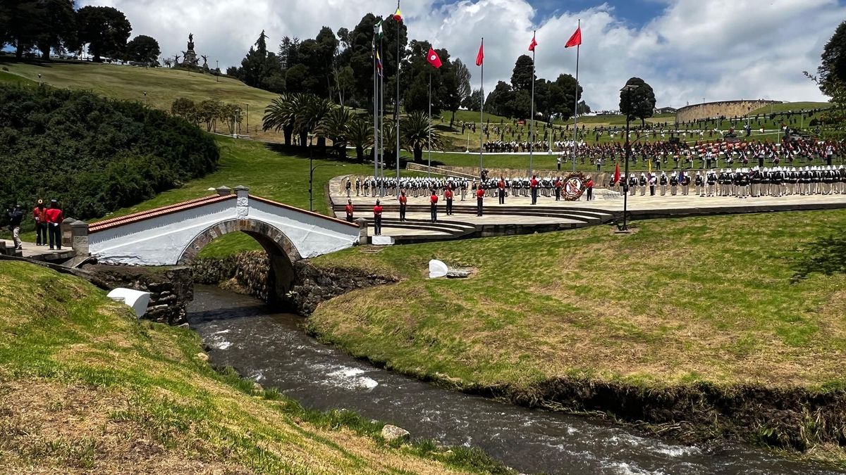 Conmemoración de la Batalla de Puente de Boyacá